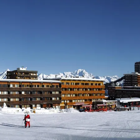 3 Pieces Avec Terrasse Et Acces Direct Aux Pistes *