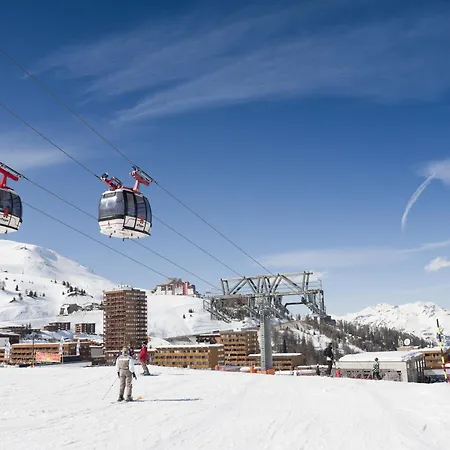 3 Pièces Avec Terrasse Et Accès Direct Aux Pistes - Fr-1-455-95 Appartamento La Plagne